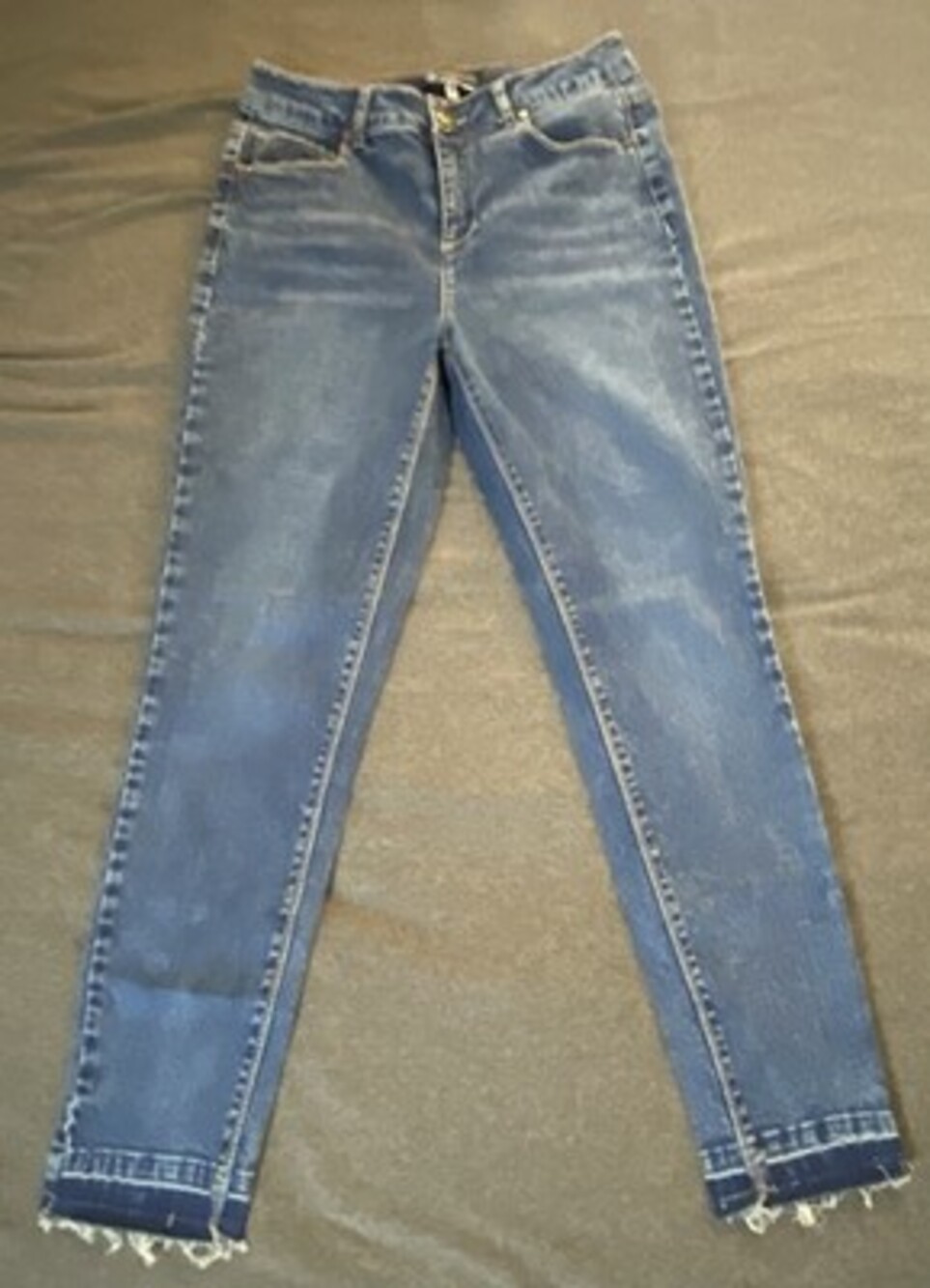 27- Boom Boom Jeans Womens Size 9 Blue Denim Regular Straight Frayed Button Zip